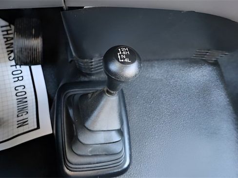 Used 2002 Ford F150 4x4 Regular Cab image 11