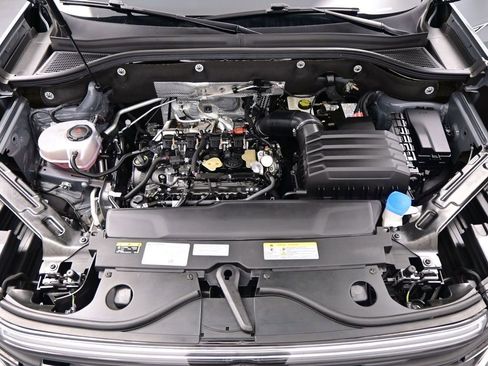 Used 2024 Volkswagen Atlas Cross Sport SEL R-Line image 44