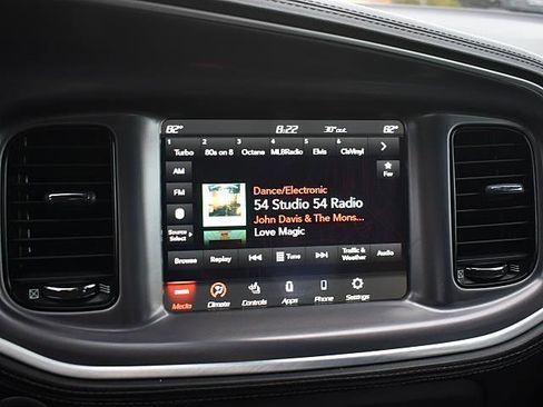 Used 2020 Dodge Charger SXT w/ Plus Group image 35