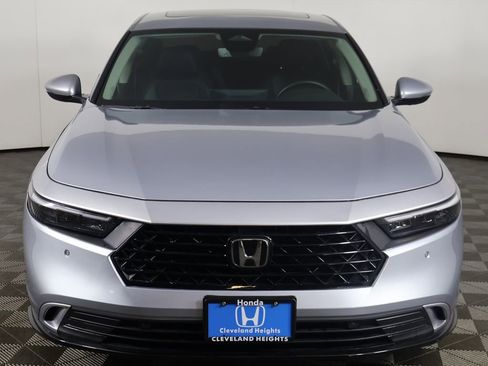 Used 2025 Honda Accord EX-L image 11