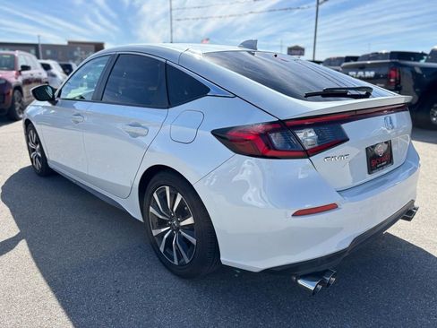 Used 2024 Honda Civic EX-L image 5