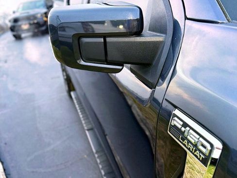 Used 2022 Ford F150 Lariat w/ Max Trailer Tow Package image 13