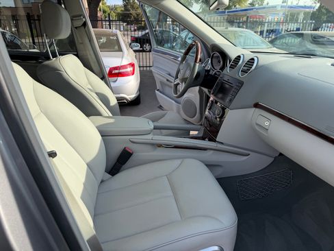 Used 2012 Mercedes-Benz GL 450 4MATIC image 11
