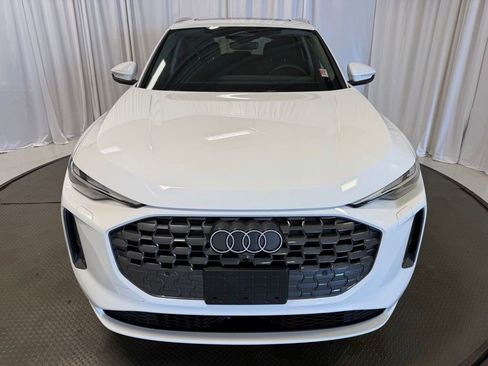 Certified 2025 Audi Q5 Premium w/ Convenience Package AWD/4WD image 33