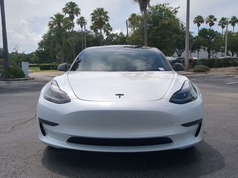 Used 2023 Tesla Model 3 Standard Range RWD image 3