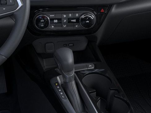 Used 2025 Chevrolet Trax ACTIV w/ Driver Confidence Package image 56