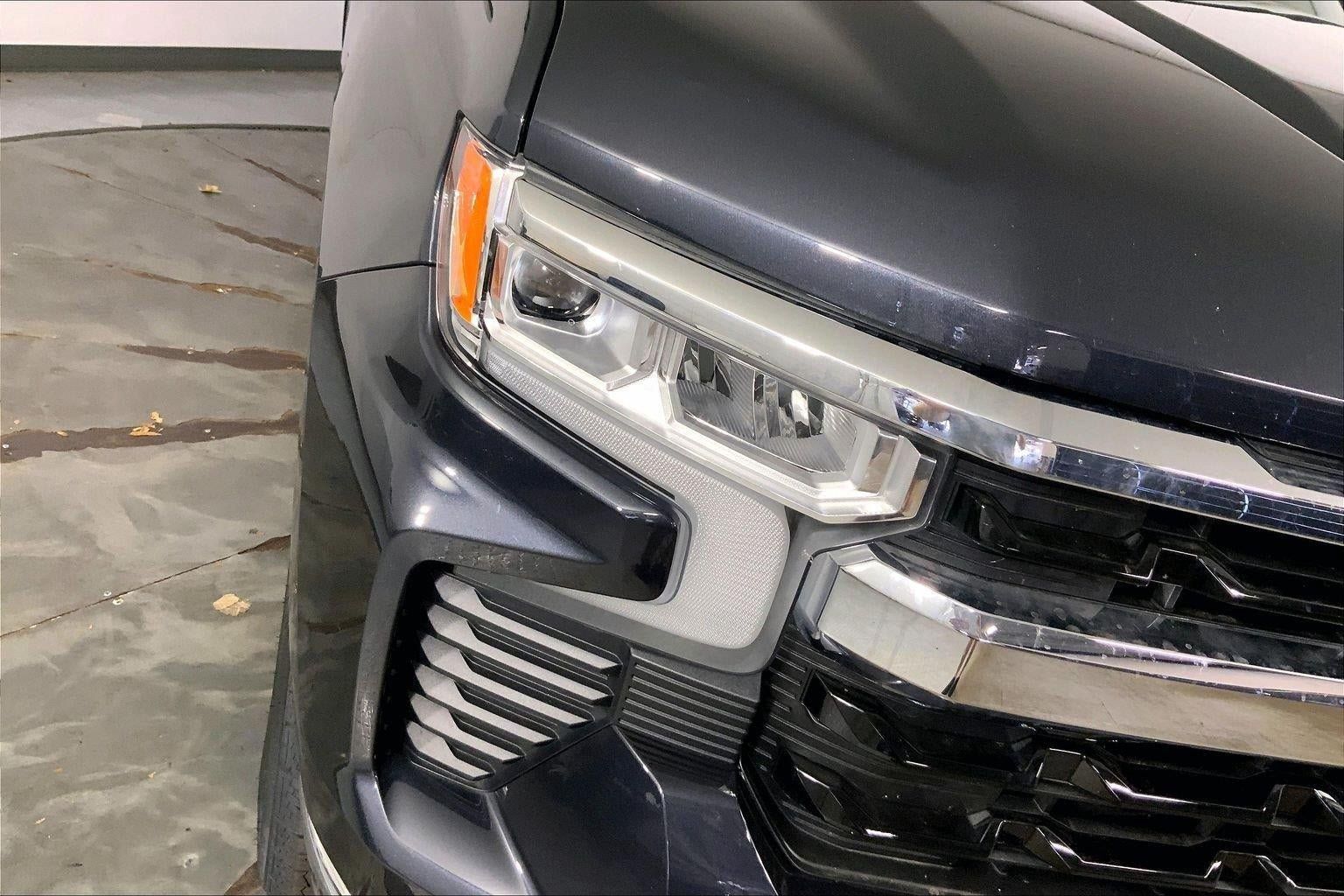 Used 2024 Chevrolet Silverado 1500 LT AWD/4WD image 26