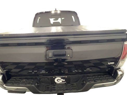 Used 2023 Toyota Tacoma TRD Off-Road AWD/4WD image 8
