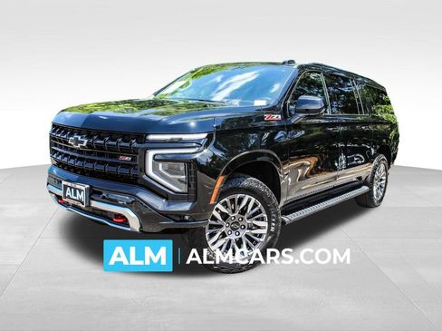 Used 2025 Chevrolet Suburban Z71 AWD/4WD image 1