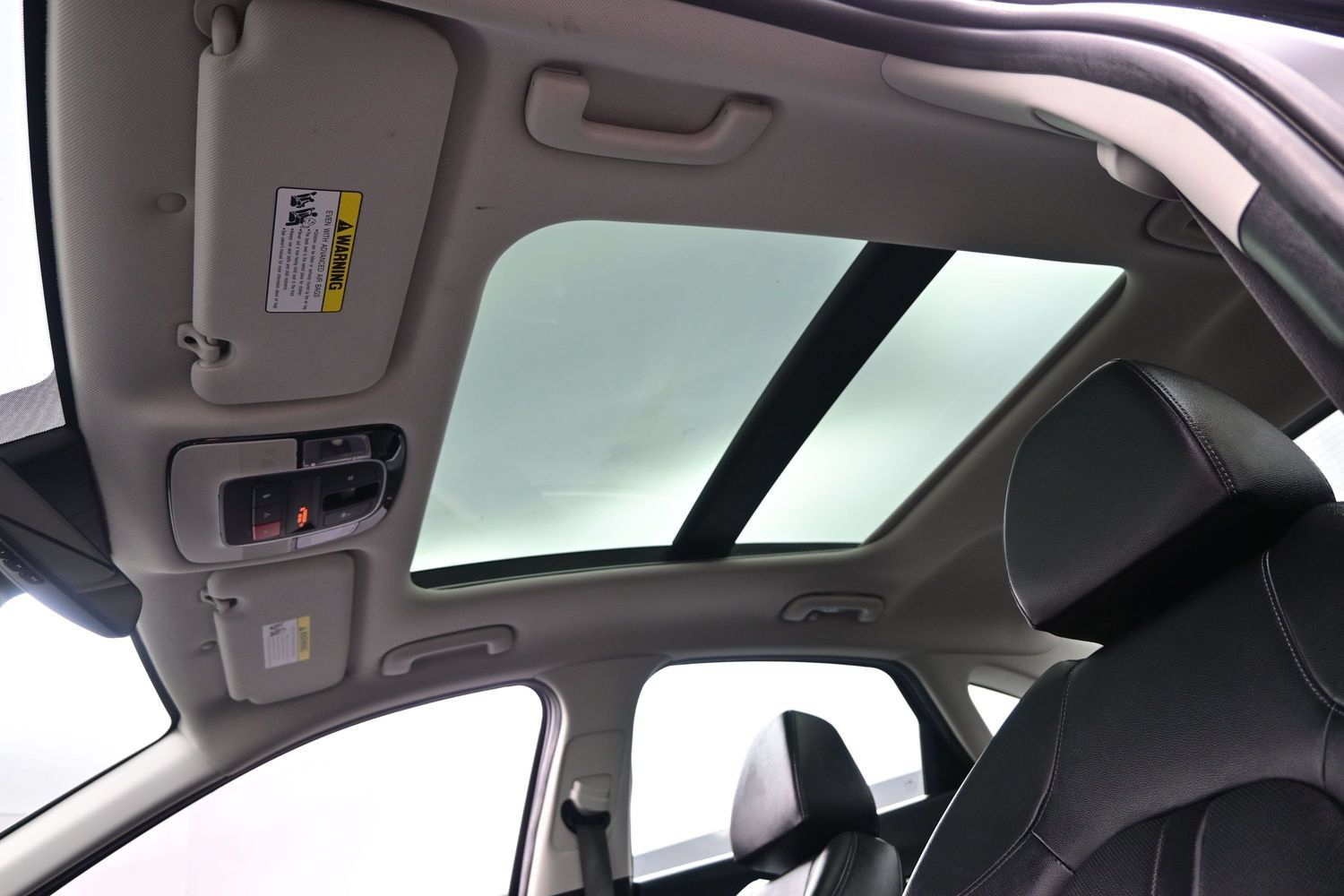 Certified 2023 Hyundai Sonata Limited FWD image 19