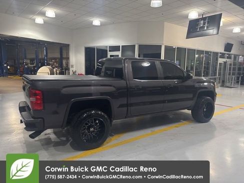 Used 2015 GMC Sierra 1500 SLE w/ All-Terrain Package image 9