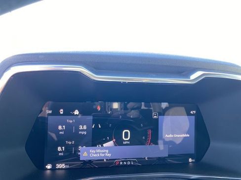 New 2025 GMC Canyon Elevation w/ Convenience Package image 15