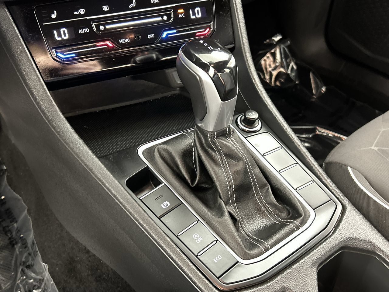Used 2025 Volkswagen Jetta Sport FWD image 16