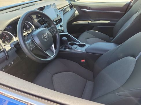 Used 2024 Toyota Camry LE image 3