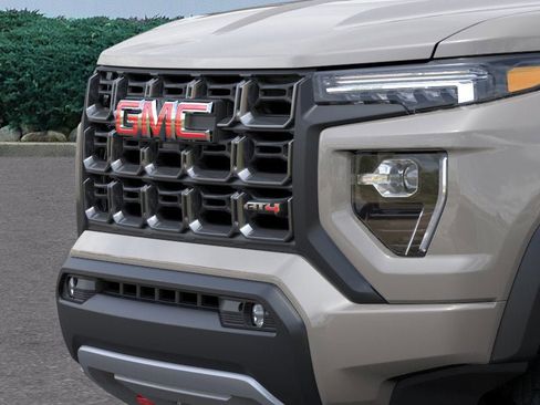New 2026 GMC Canyon AT4 w/ AT4 Premium Package image 37