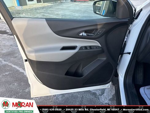 Used 2023 Chevrolet Equinox LS w/ LS Convenience Package image 10