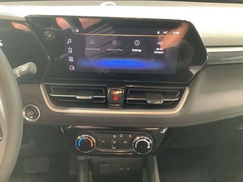 Used 2024 Chevrolet TrailBlazer LT w/ Driver Confidence Package image 16