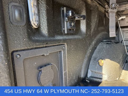 Used 2022 Ford F150 Platinum w/ Equipment Group 701A High AWD/4WD image 28