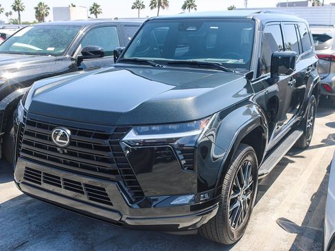 Used 2025 Lexus GX 550 w/ Cold Area Package AWD/4WD image 5