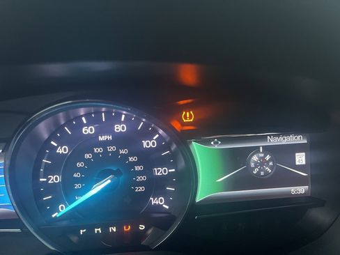 Used 2016 Ford Explorer XLT w/ Equipment Group 202A image 16