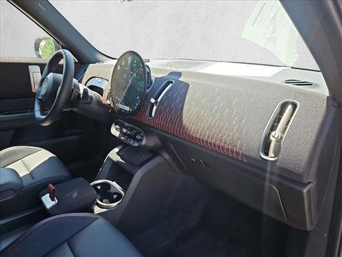 Certified 2025 MINI Cooper Countryman John Cooper Works w/ Comfort Package Max AWD/4WD image 20