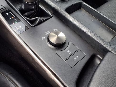 Used 2016 Lexus IS 200t w/ F Sport Package RWD image 19