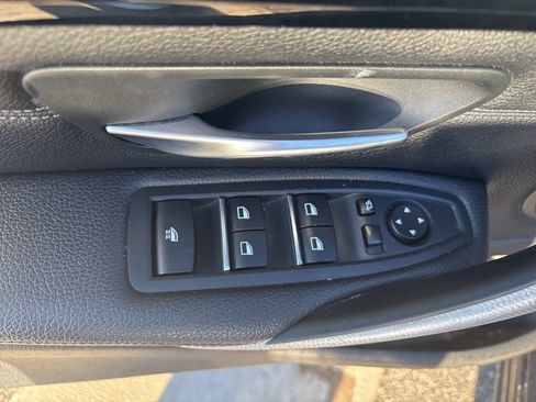 Used 2018 BMW 430i Convertible image 19