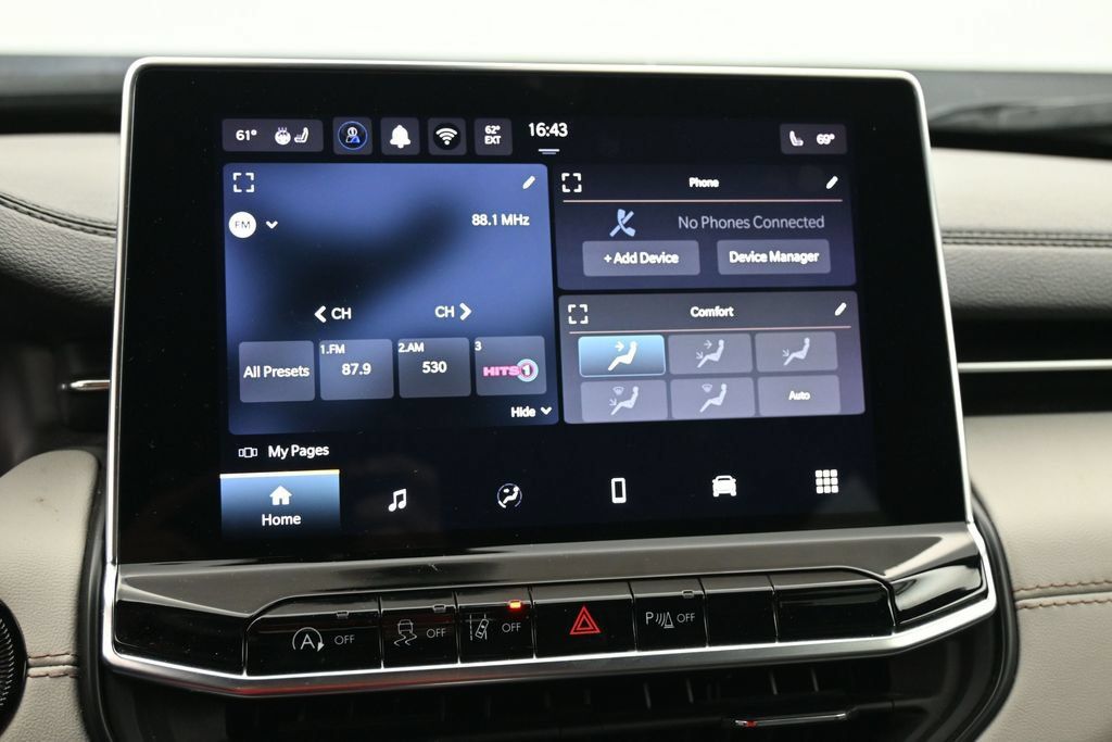 Used 2025 Jeep Compass Limited AWD/4WD image 27