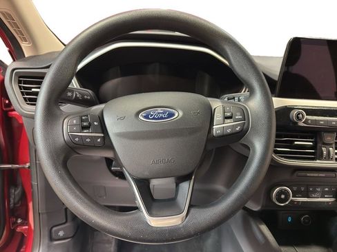 Used 2020 Ford Escape SE FWD image 16