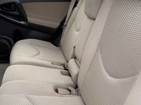 Used 2012 Toyota RAV4 Base w/ Upgrade Value Pkg image 34