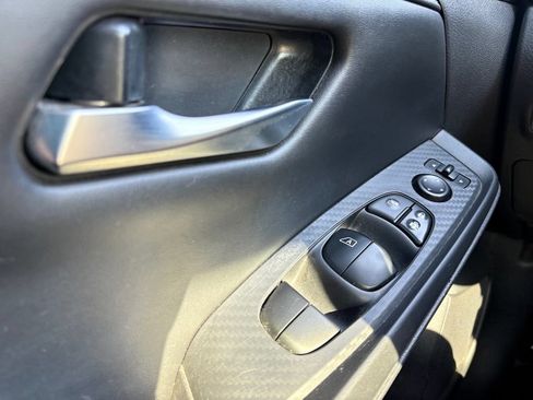 Used 2020 Nissan Sentra SV FWD image 16