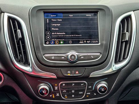 Certified 2024 Chevrolet Equinox LT image 15