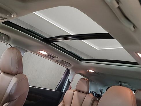 Used 2024 Subaru Ascent Touring image 15