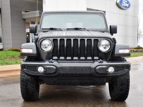 Used 2021 Jeep Wrangler Sport image 10