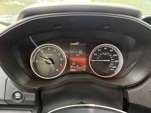 Used 2020 Subaru Forester Premium AWD/4WD image 9
