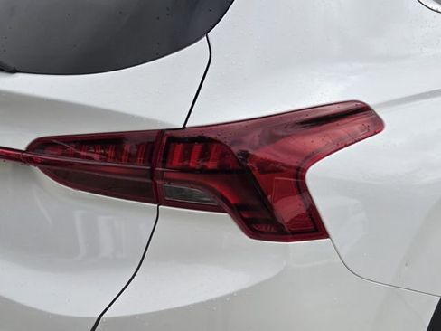 Used 2023 Hyundai Santa Fe SEL FWD image 9
