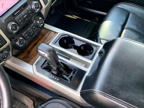 Used 2020 Ford F150 Lariat AWD/4WD image 15