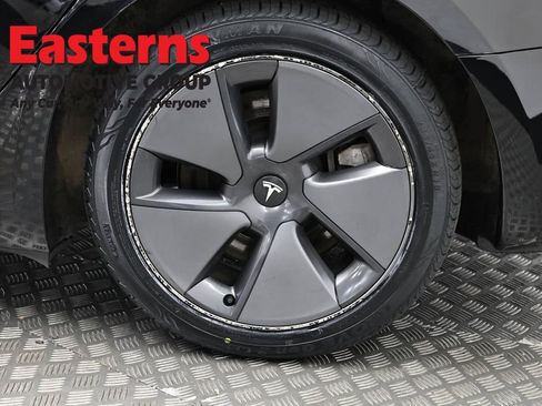 Used 2023 Tesla Model 3 Standard Range image 26