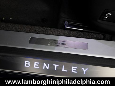 Used 2024 Bentley Flying Spur V8 AWD/4WD image 18