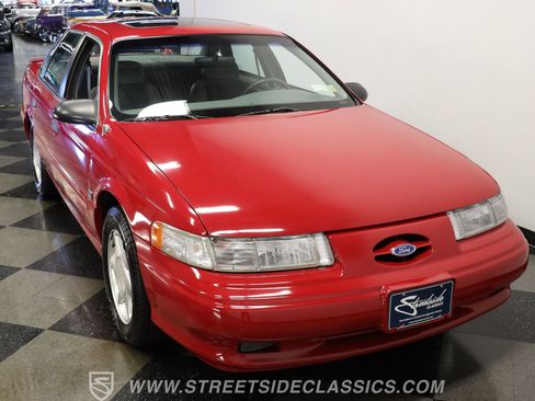 Used 1993 Ford Taurus SHO image 14