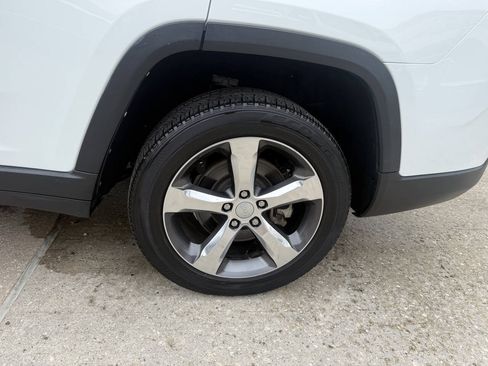 Used 2021 Jeep Grand Cherokee L Limited RWD image 43