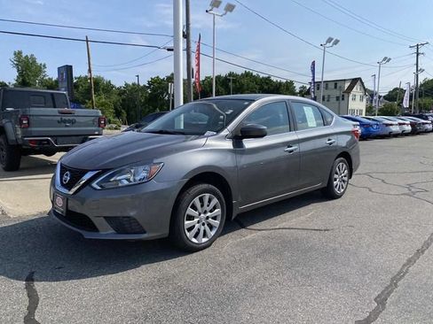 Used 2016 Nissan Sentra SV w/ Driver's Assist Package FWD image 1