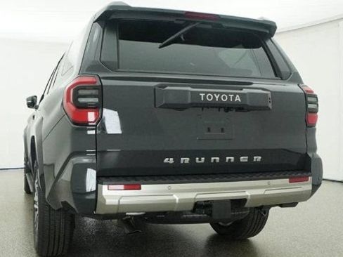 New 2026 Toyota 4Runner 4WD image 21