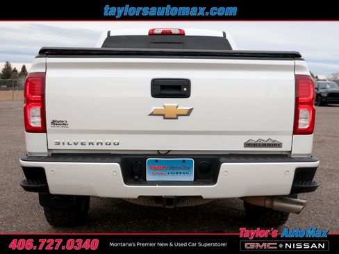Used 2018 Chevrolet Silverado 1500 High Country image 40