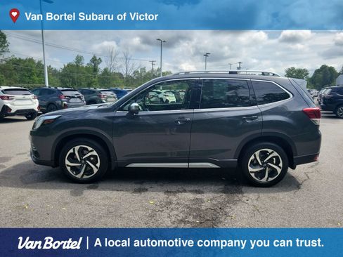 Certified 2023 Subaru Forester Touring AWD/4WD image 2