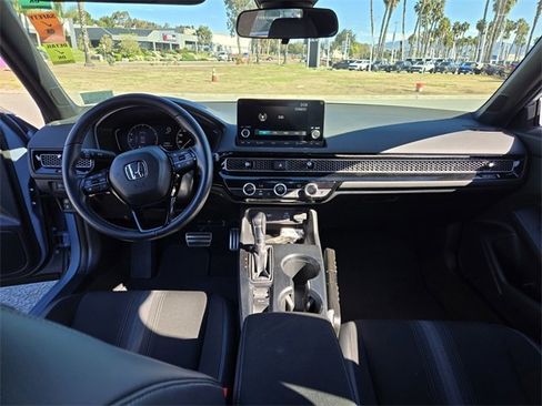 Used 2023 Honda Civic Sport image 16
