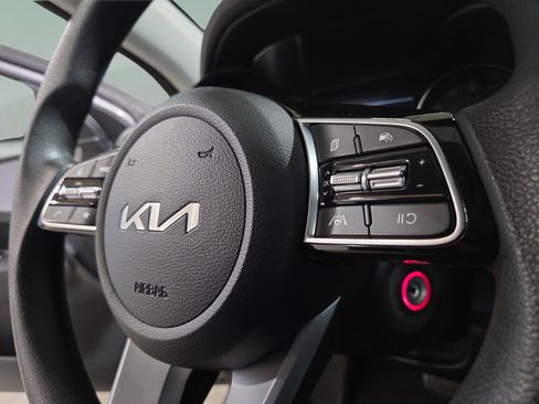 Used 2024 Kia Forte LXS image 11