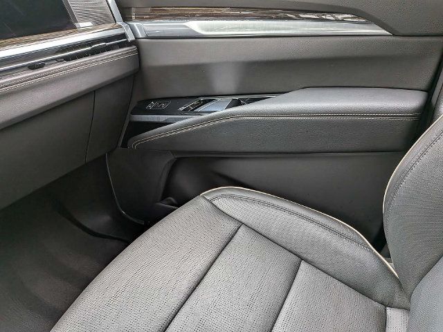 Certified 2025 Cadillac Escalade Premium Luxury AWD/4WD image 20