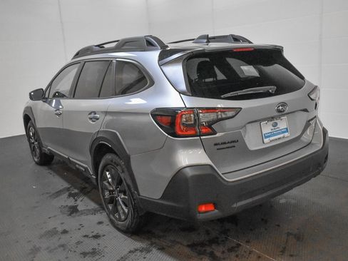 Certified 2025 Subaru Outback Onyx Edition image 6
