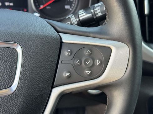 Used 2024 GMC Terrain SLT AWD/4WD image 13